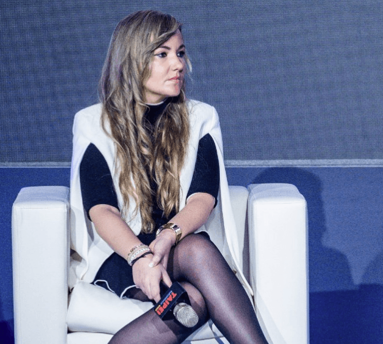 Silvia Mogas speaking at Taipei Blockchain Week